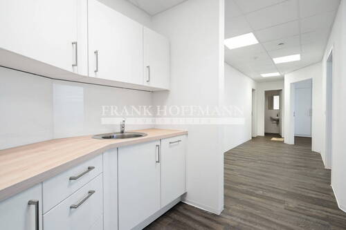 Küchenbeispiel - Büro mit 385,00 m&sup2; in Kaltenkirchen zur Miete