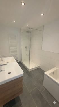 Neues Badezimmer (4).png - 