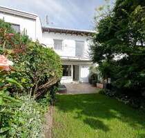 MODERNES WOHNEN & PRIVATE WELLNESSOASE - Exklusives Reihenmittelhaus in Langen - Langen (Hessen) Oberlinden