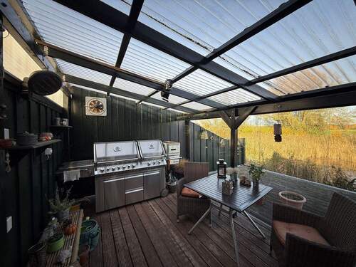 Überdachte Grillterrasse - 