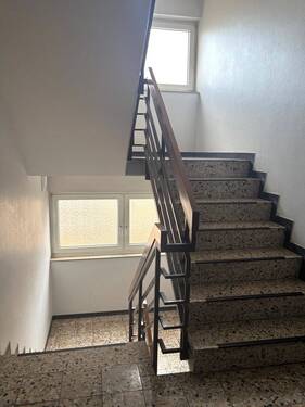 Treppenhaus - 1 Zimmer Etagenwohnung in Oldenburg
