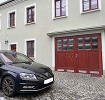 ruhige 3-Raum-Maisonettewohnung im Hinterhaus mit Garage in Löbaus Innenstadt!