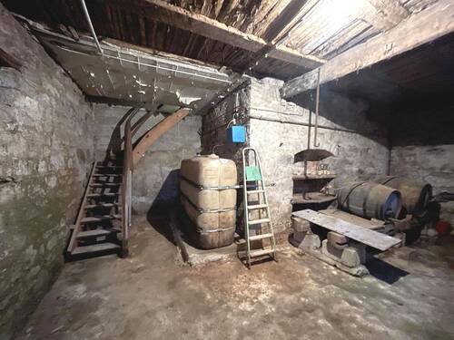 Keller mit Naturboden - 