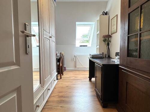 Hauptwohnung OG - Büro - 