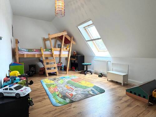 Hauptwohnung DG - Zimmer 3 - 