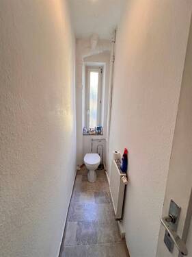 separates WC - 