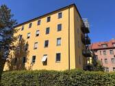 Hausansicht - 3 Zimmer Etagenwohnung zur Miete in Nürnberg
