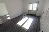 Wohnzimmer - Bild 3 - 4 Zimmer Etagenwohnung in Iserlohn