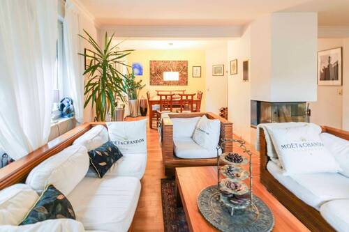 Wohn- und Essbereich - 6 Zimmer Einfamilienhaus in Ammelshain