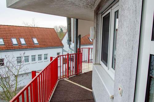 Laubengang mit Sitzmöglichkeit - 