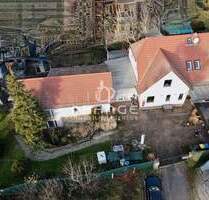 *** Weitläufiges Anwesen mit zwei Wohnhäusern, Pool, Nebengelass und großem Potenzial *** - Leipzig- Burghausen / Rückmarsdorf Burghausen-Rückmarsdorf