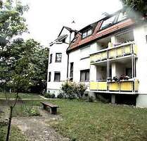 Bestens gepflegte 2-ZIMMER-MIETWOHNUNG mit Einbauküche, Balkon & Terrasse, ruhig & nicht weit vom Zentrum in KORNTAL - Korntal-Münchingen