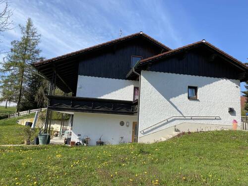 Ostseite - Haus - 