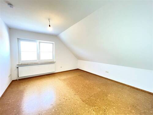 Schlafzimmer DG - 