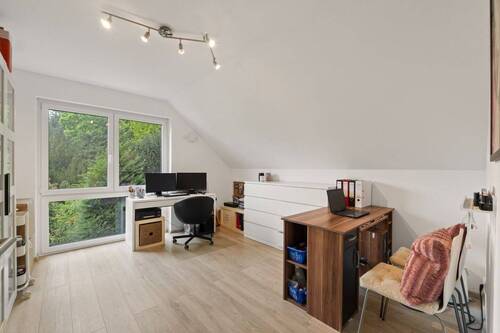 Arbeitszimmer DG - 