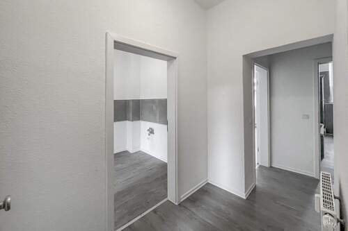 Flur - 2 Zimmer Etagenwohnung zur Miete in Witten