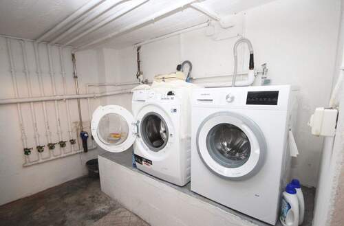 Gemeinschaftlicher Hauswirtschaftsraum - 