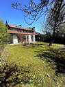 Hausansicht Garten 1 - Großzügiges Einfamilienhaus in toller Lage mit Garten, Terrasse und viel Privatsphäre