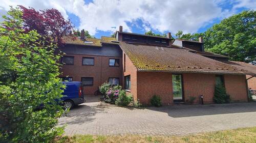 Ansicht - Provisionsfrei: Helle 2-Zi.-Wohnung mit Balkon & neuem Vinylboden in Uni-Nähe