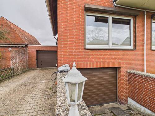 Garage und Tiefgarage - 