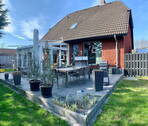 Bild 1 - Charmantes Einfamilienhaus in Berenbostel mit Wintergarten