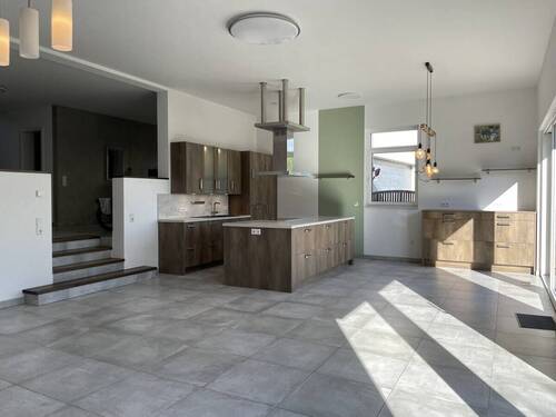 Wohnbereich - Einfamilienhaus mit 251,70 m&sup2; in Biebertal / Vetzberg zum Kaufen