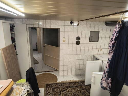 Haus- Wirtschaftsraum Keller 2 - 