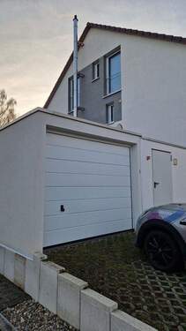 Garage - 5 Zimmer Reihenendhaus in Nürtingen