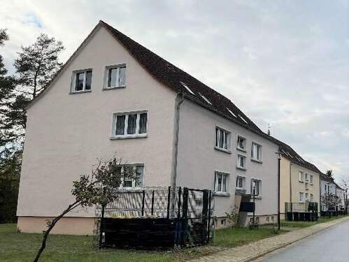 Fassade2 - 4 Zimmer Etagenwohnung zur Miete in Boxberg/Oberlausitz