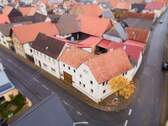 Immobilie_Duttenbrunn_Stadelhoferstraße_2-2.jpg - Mehrfamilienhaus, Wohnhaus zum Kaufen in Zellingen