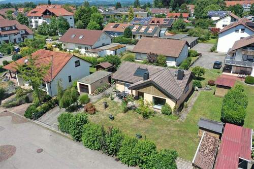 Titelbild - Wohlfühl-Oase! Schönes Einfamilienhaus in ruhiger Lage in Tettnang- Schäferhof mit Einzelgarage