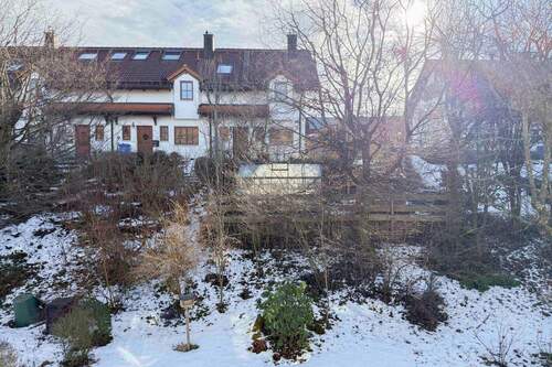 Aussicht Balkon - 1 Zimmer Etagenwohnung zum Kaufen in Holzkirchen
