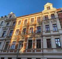 kleine 3- Raumwohnung mit Balkon im Dachgeschoss ! - Görlitz Südstadt