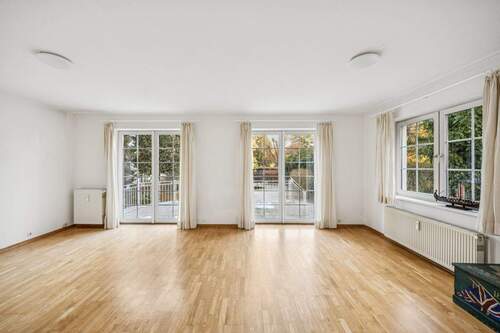 Wohnbereich EG - 8 Zimmer Mehrfamilienhaus, Wohnhaus zum Kaufen in Hamburg / Rahlstedt