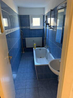 Bad - Etagenwohnung mit 55,00 m&sup2; in Berliner zum Kaufen