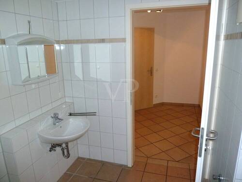 Bad_Blick_zum_Eingangsbereich - 