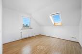 Lichtdurchflutetes Arbeits-/Kinderzimmer - 