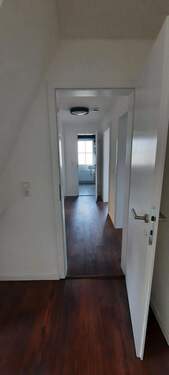 Obergeschoss: Wohnung - 