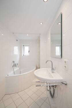 Badezimmer 1 - 