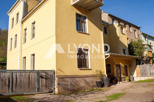 Hinterhof - 1 Zimmer Mehrfamilienhaus, Wohnhaus zum Kaufen in Auerbach/Vogtland