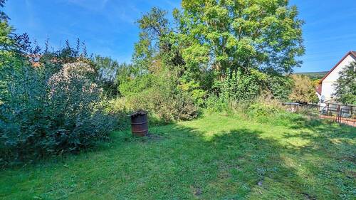 Garten - 5 Zimmer Doppelhaushälfte zum Kaufen in Hildburghausen