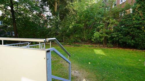 ...und Zugang zum eigenen Gartenanteil - 3 Zimmer Etagenwohnung zum Kaufen in Hamburg