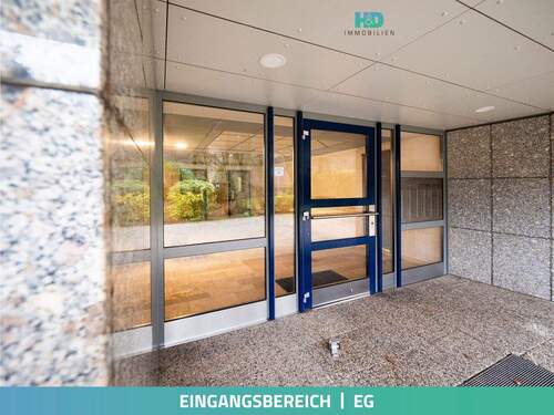 Der Eingangsbereich - 3 Zimmer Etagenwohnung in Düsseldorf