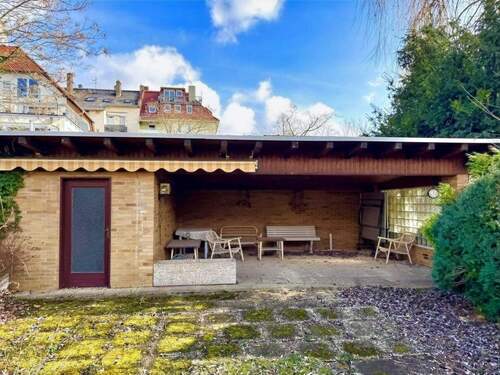 Freisitz - 1 Zimmer Mehrfamilienhaus, Wohnhaus in Offenbach