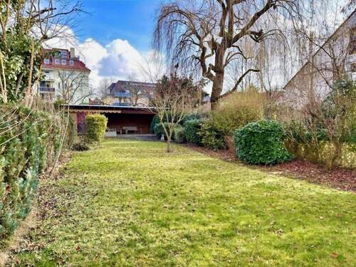 Garten - Mehrfamilienhaus, Wohnhaus mit 238,00 m&sup2; in Offenbach zum Kaufen