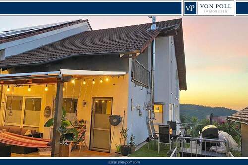 Titelbild - Angebotsverfahren. Schöne Doppelhaushälfte mit Einliegerwohnung und traumhaftem Blick.