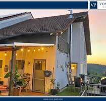 Angebotsverfahren. Schöne Doppelhaushälfte mit Einliegerwohnung und traumhaftem Blick. - Weinheim Oberflockenbach