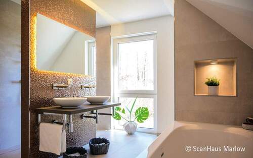 1,5-Geschosser-SH-150-FS-Badezimmer - 