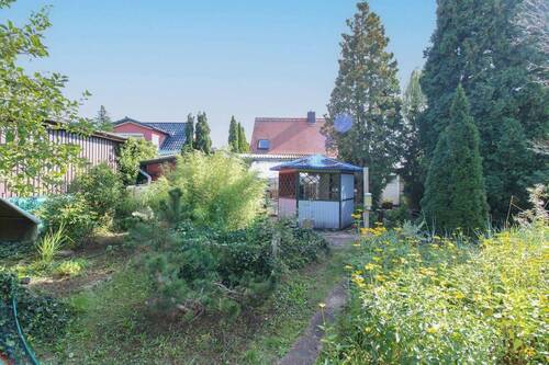 13. Rückansicht Haus - 