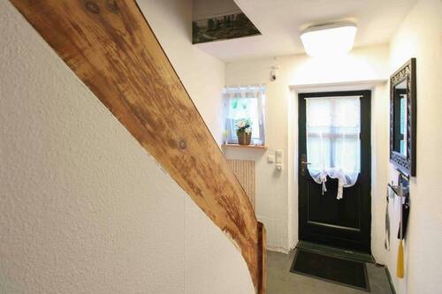 05. Eingangsbereich - Seltene Familienidylle: 5-Zimmer EFH in Wandlitz